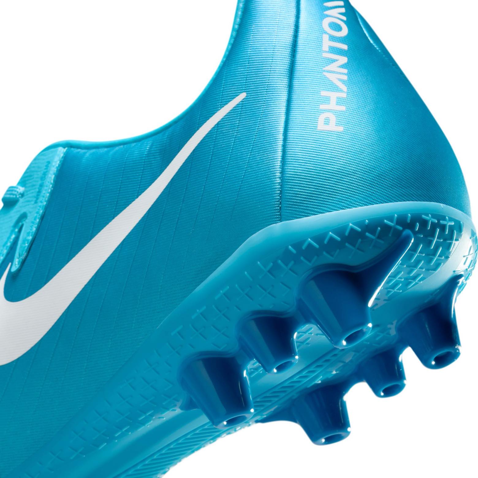 Nike Phantom GX 2 Academy AG Artificial Grass Nike