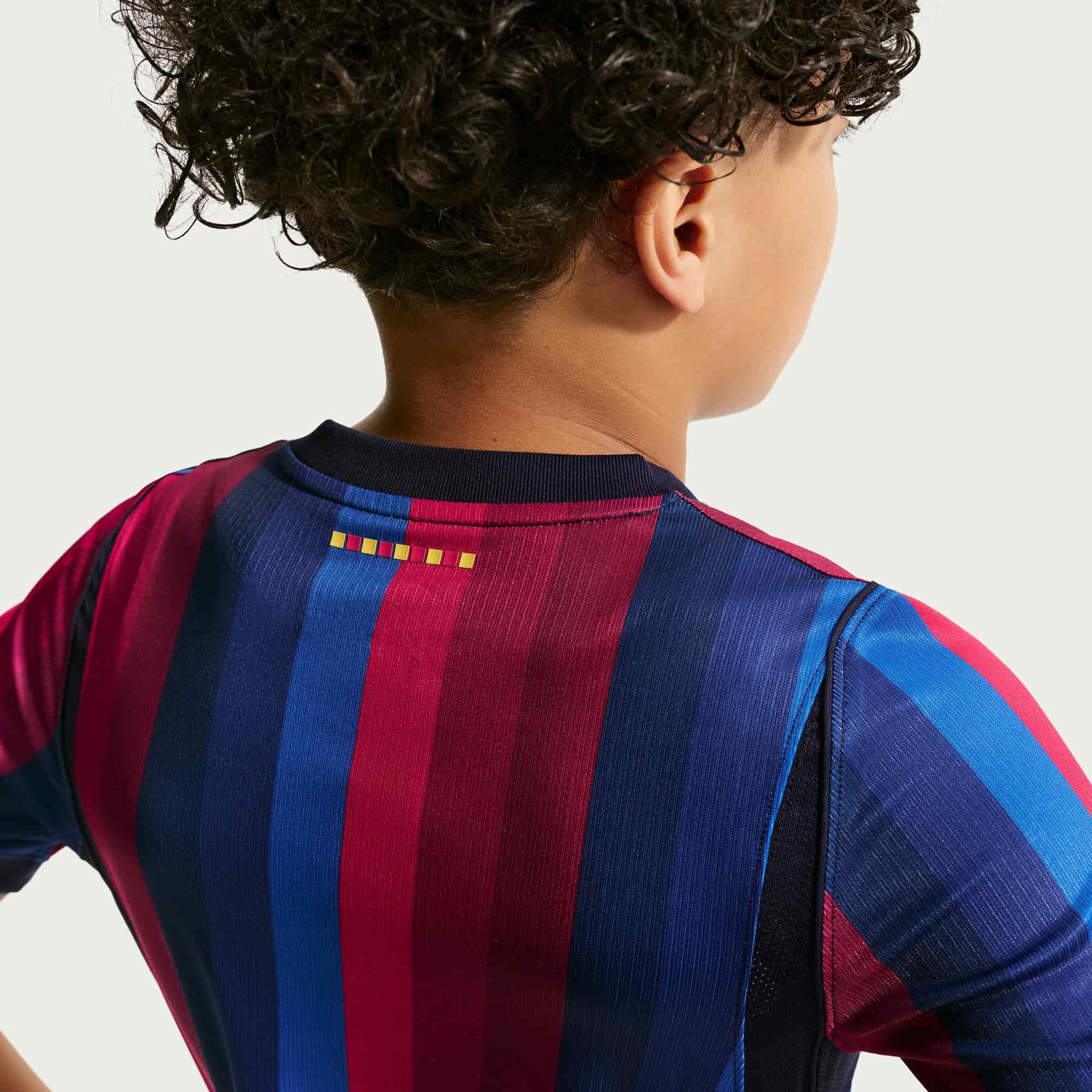 FC Barcelona 2026/27 Stadium Home Jersey Youth Official Jerseys Nike