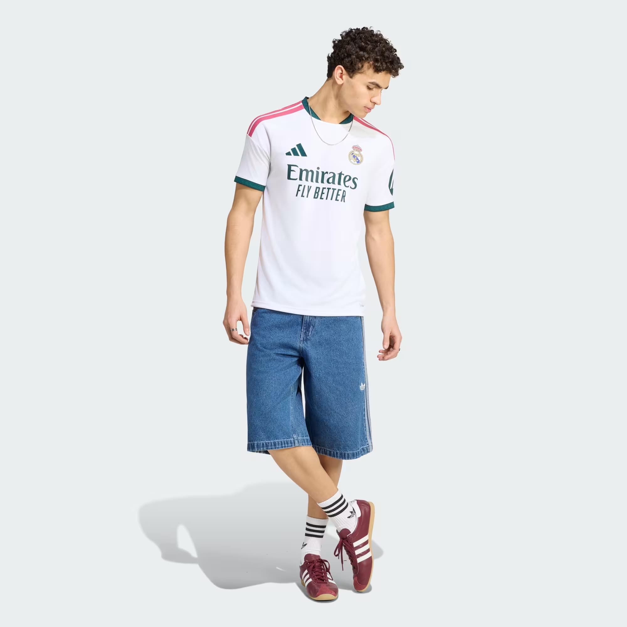 Real Madrid 26/27 Home Jersey model walking