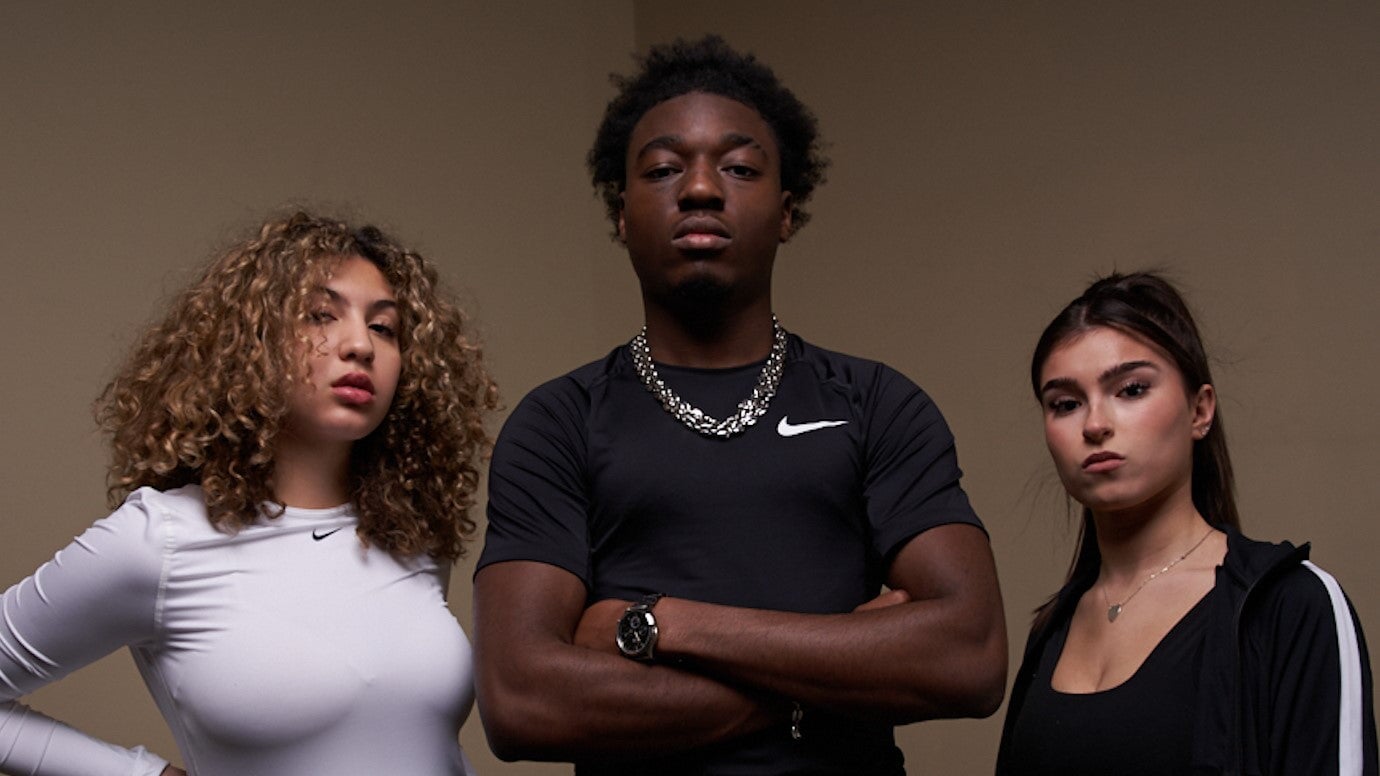 Shop Nike Pro Gym Clothes for Top Training Performance & Style