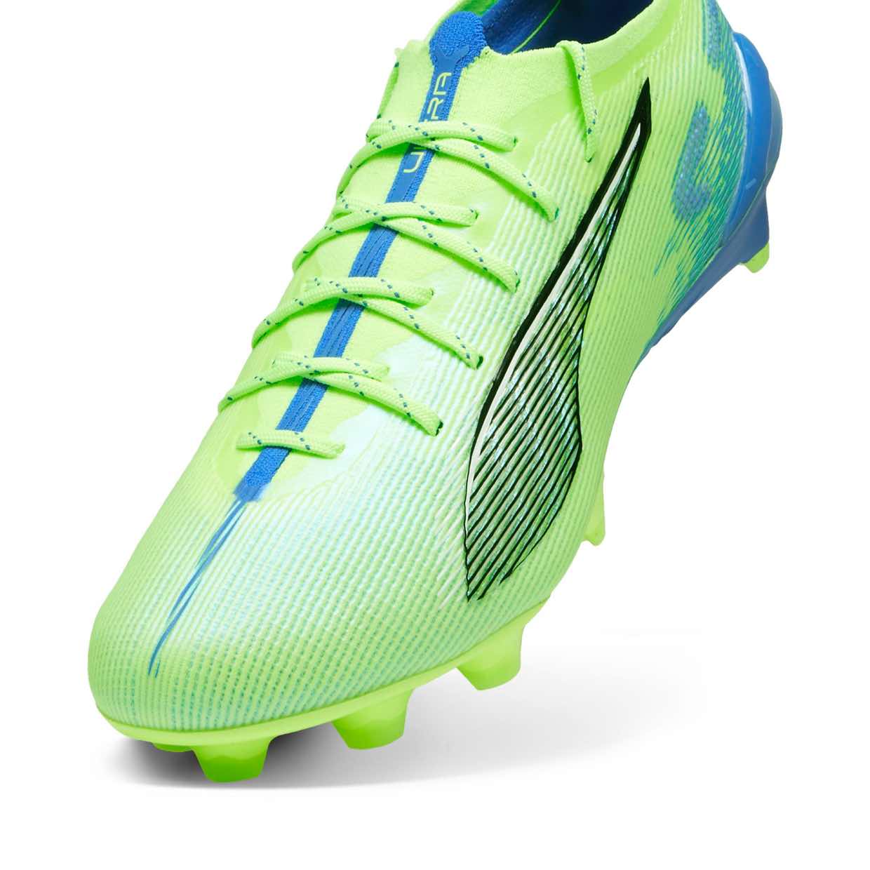 PUMA ULTRA 5 Ultimate FG Soccer Cleats for firm ground with SPEEDSYSTEM outsole.