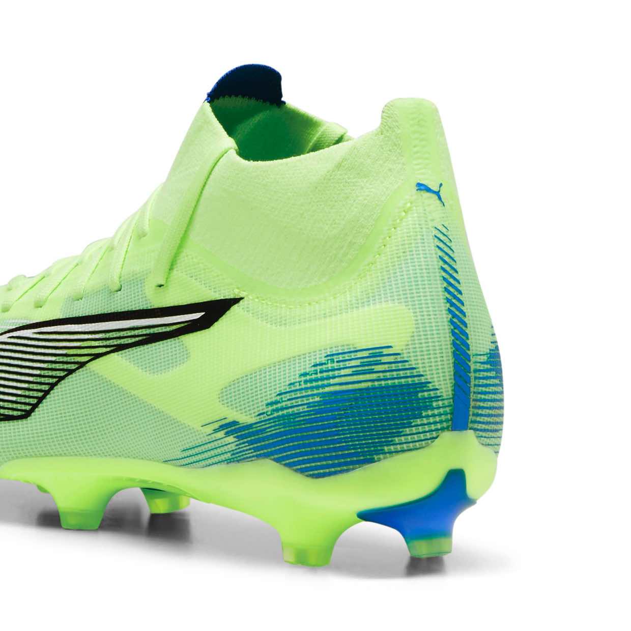 PUMA ULTRA 5 Match+ FG/AG Soccer Cleats