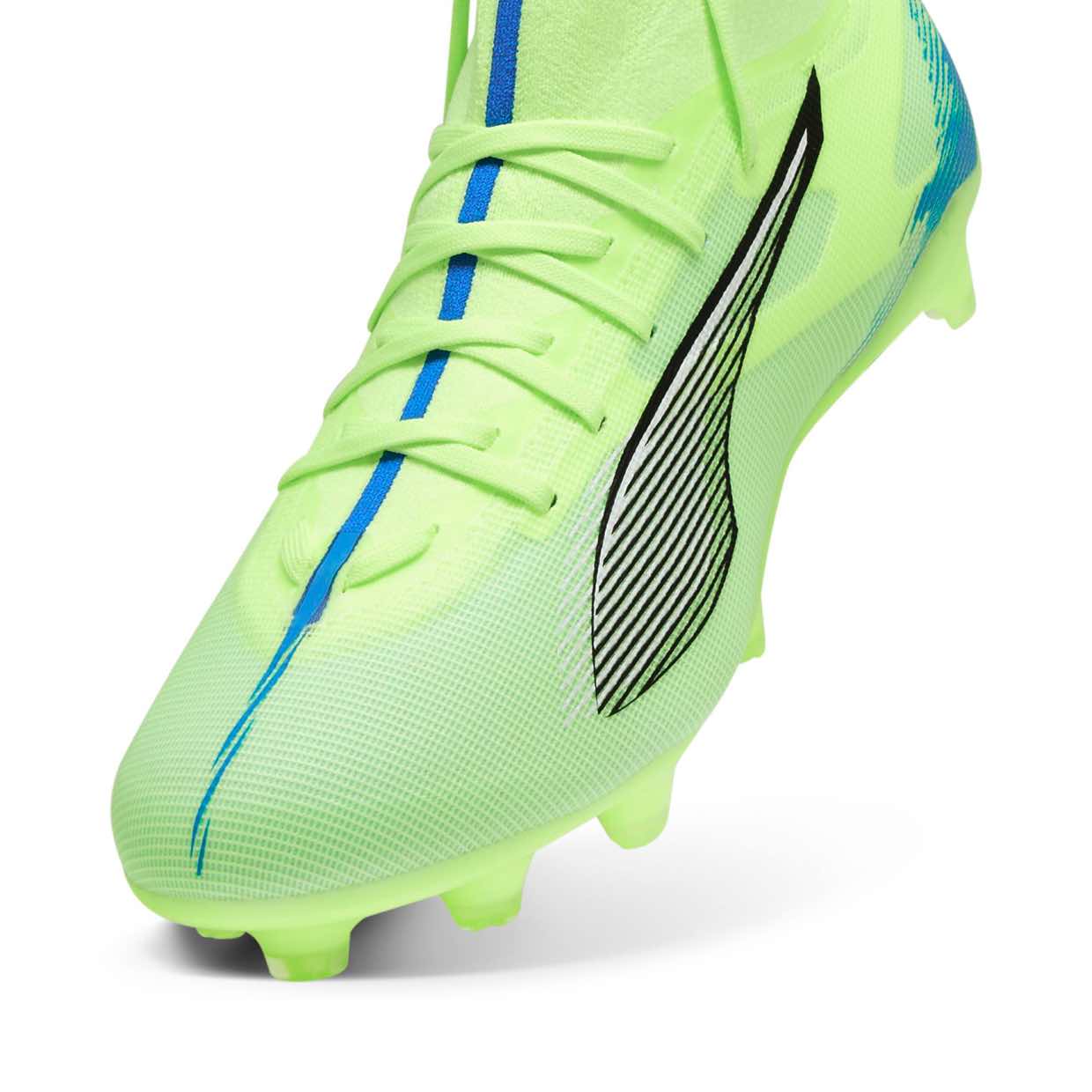 PUMA ULTRA 5 Match+ FG/AG Soccer Cleats