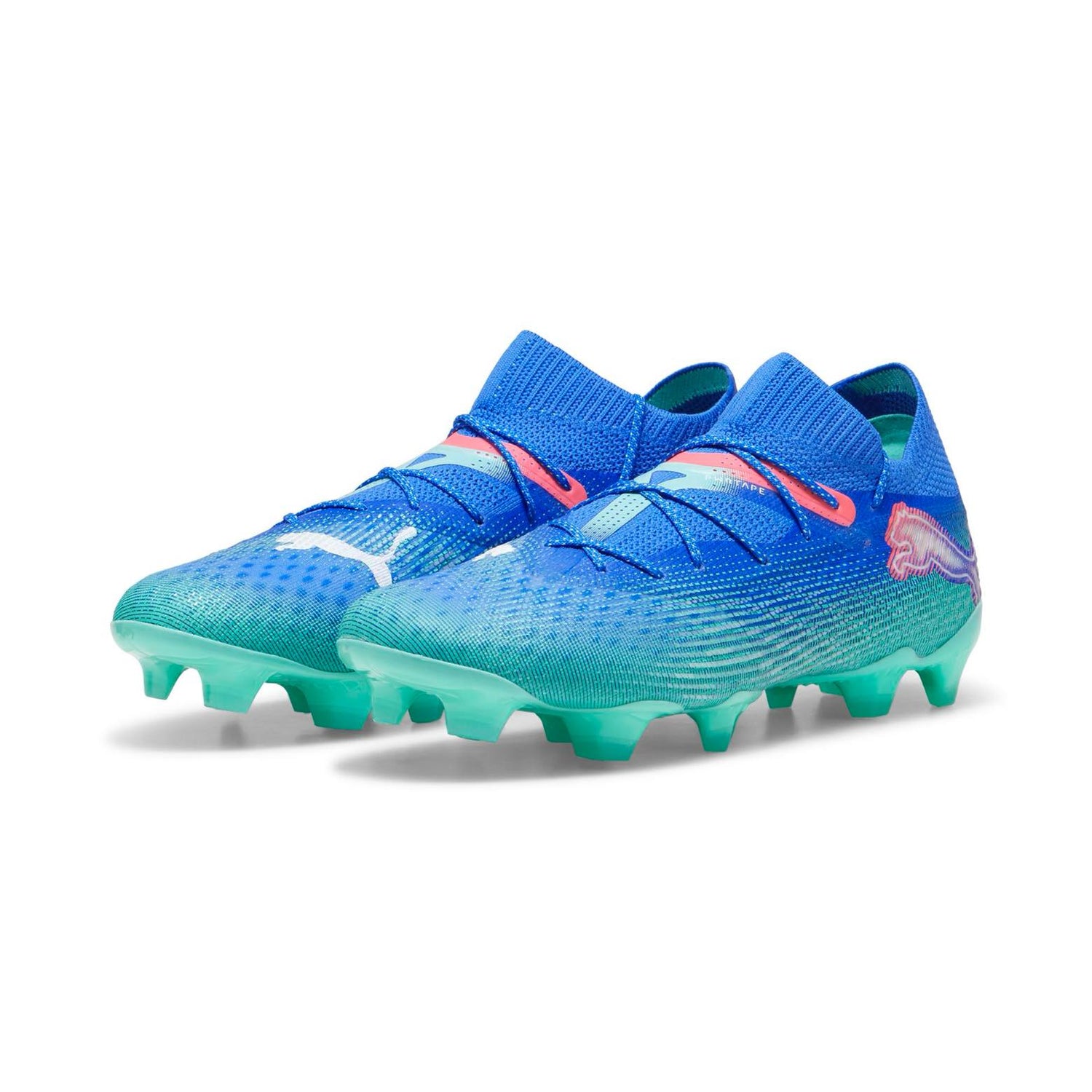 PUMA FUTURE 7 Ultimate FG/AG soccer cleats.