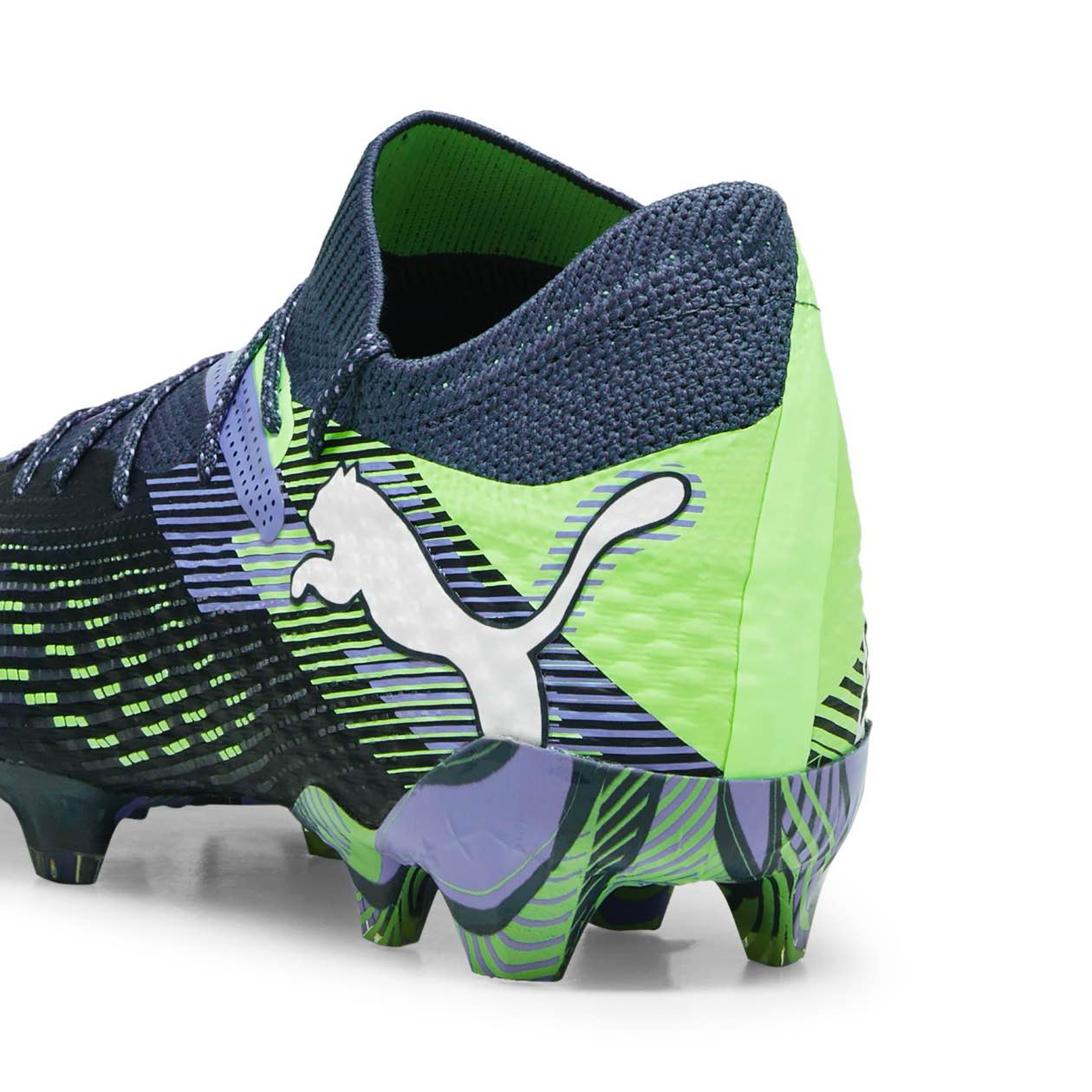 PUMA FUTURE 7 Ultimate FG/AG soccer cleats.