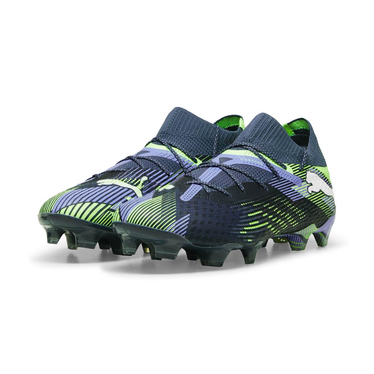 PUMA FUTURE 7 Ultimate FG/AG soccer cleats.