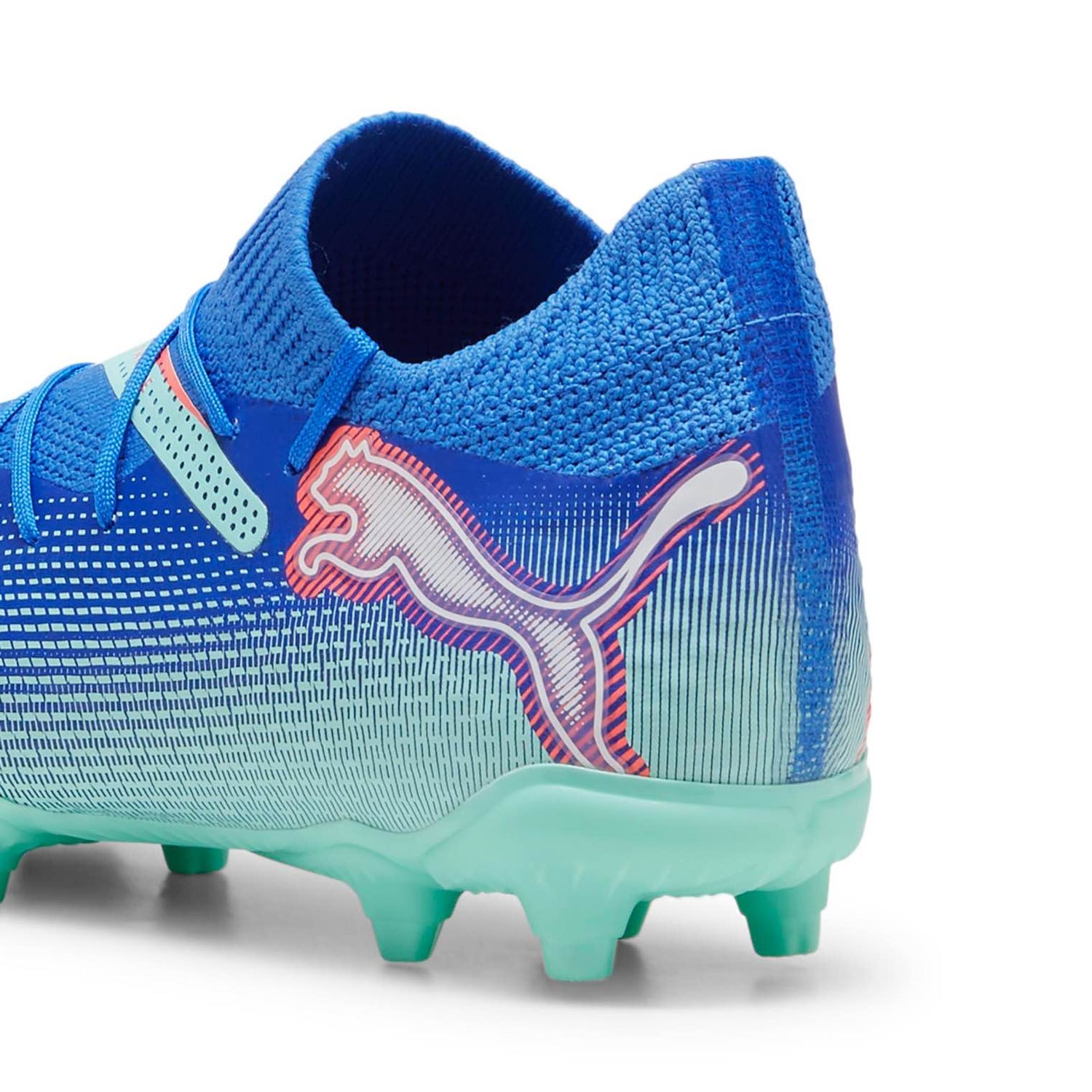 PUMA FUTURE 7 Pro Jr. soccer cleats with adaptive fit and superior traction