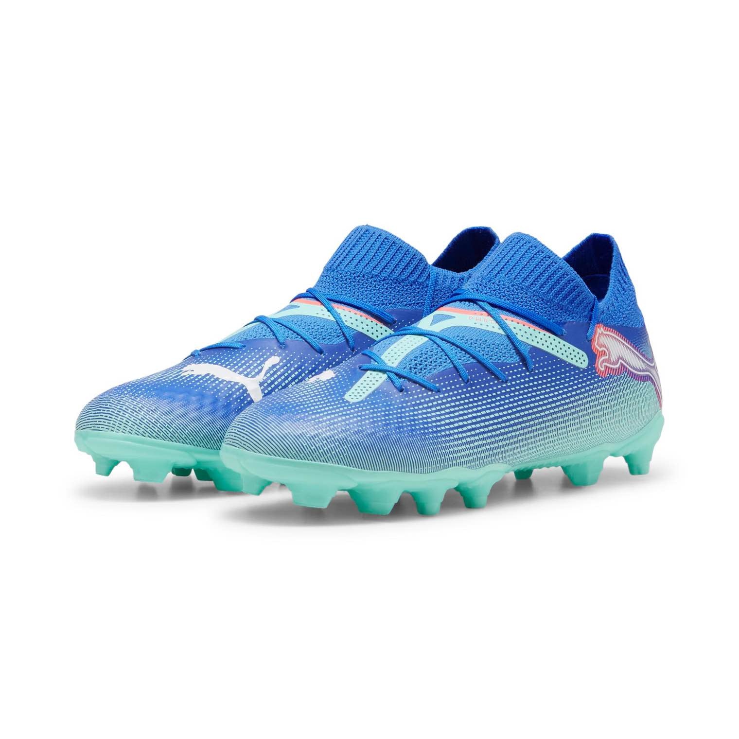 PUMA FUTURE 7 Pro Jr. soccer cleats with adaptive fit and superior traction