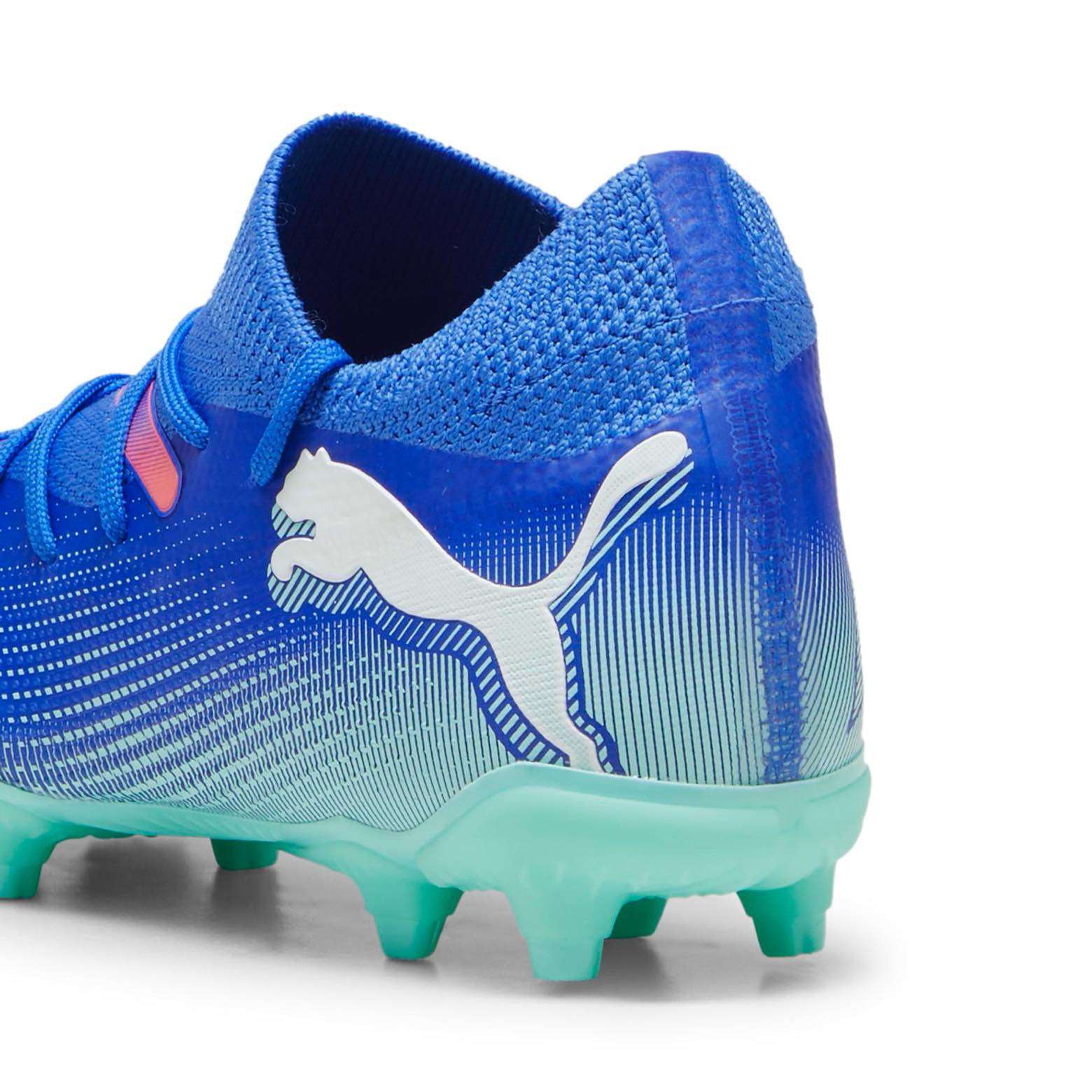 PUMA FUTURE 7 Match FG/AG Jr. soccer cleats with adaptive fit and superior traction