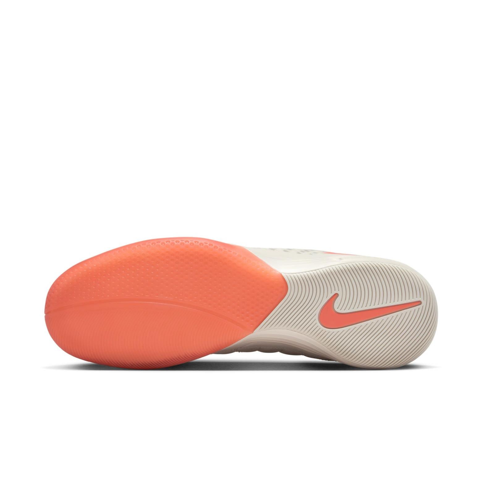 Nike Lunargato II indoor court soccer shoes showcasing their sleek design and performance features.