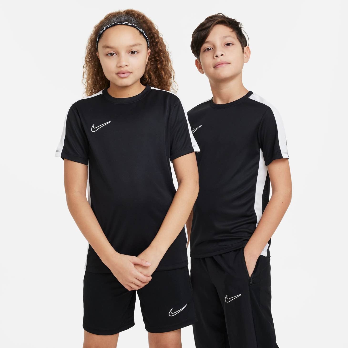 Nike Dri-FIT Academy23