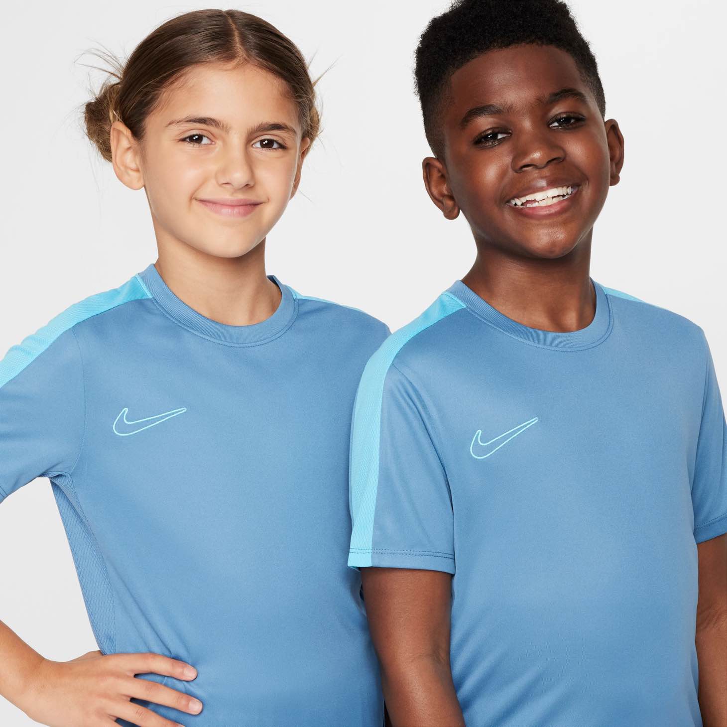 Nike Dri-FIT Academy23