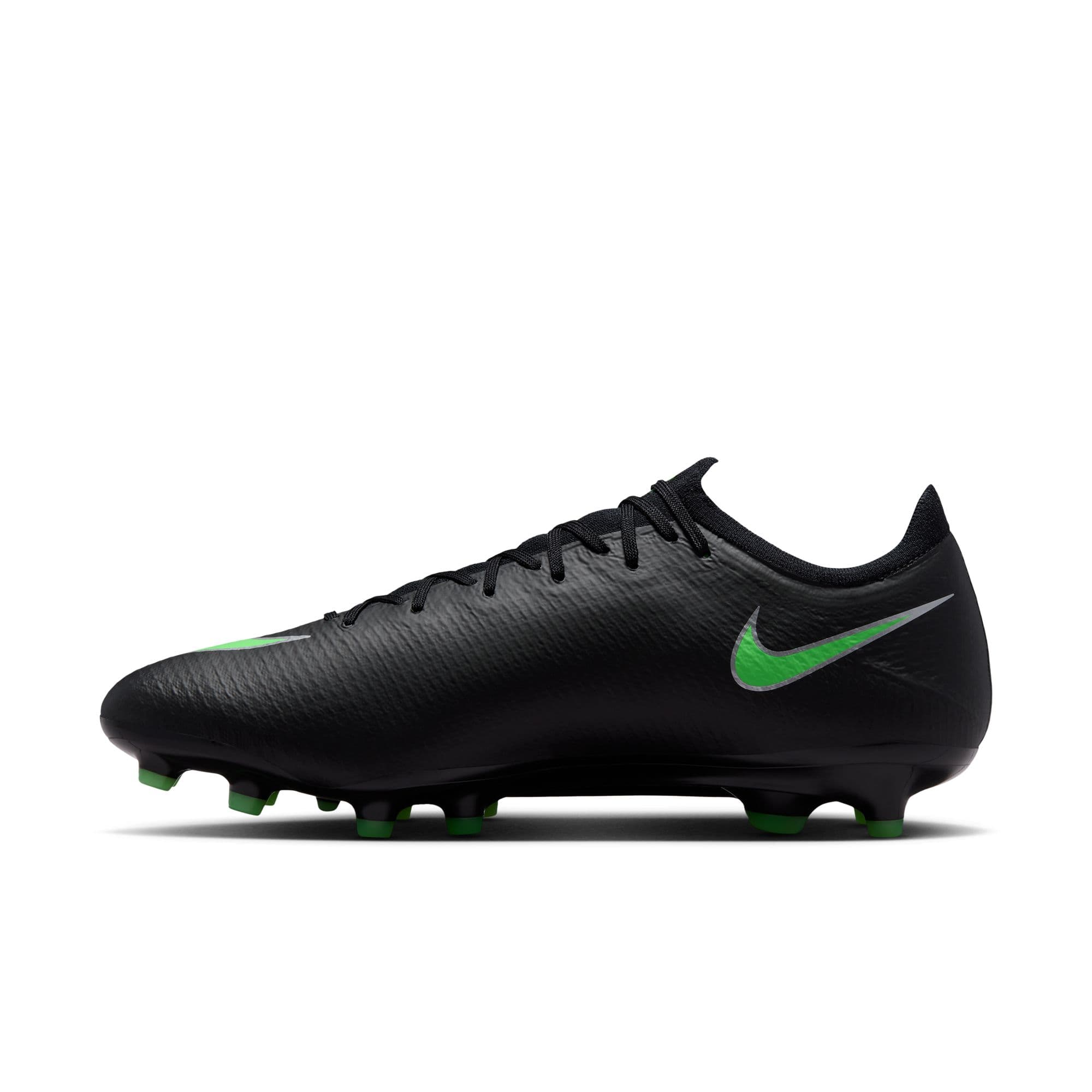 Nike Mercurial Vapor 17 Pro AG artificial-grass soccer cleats in black with green details