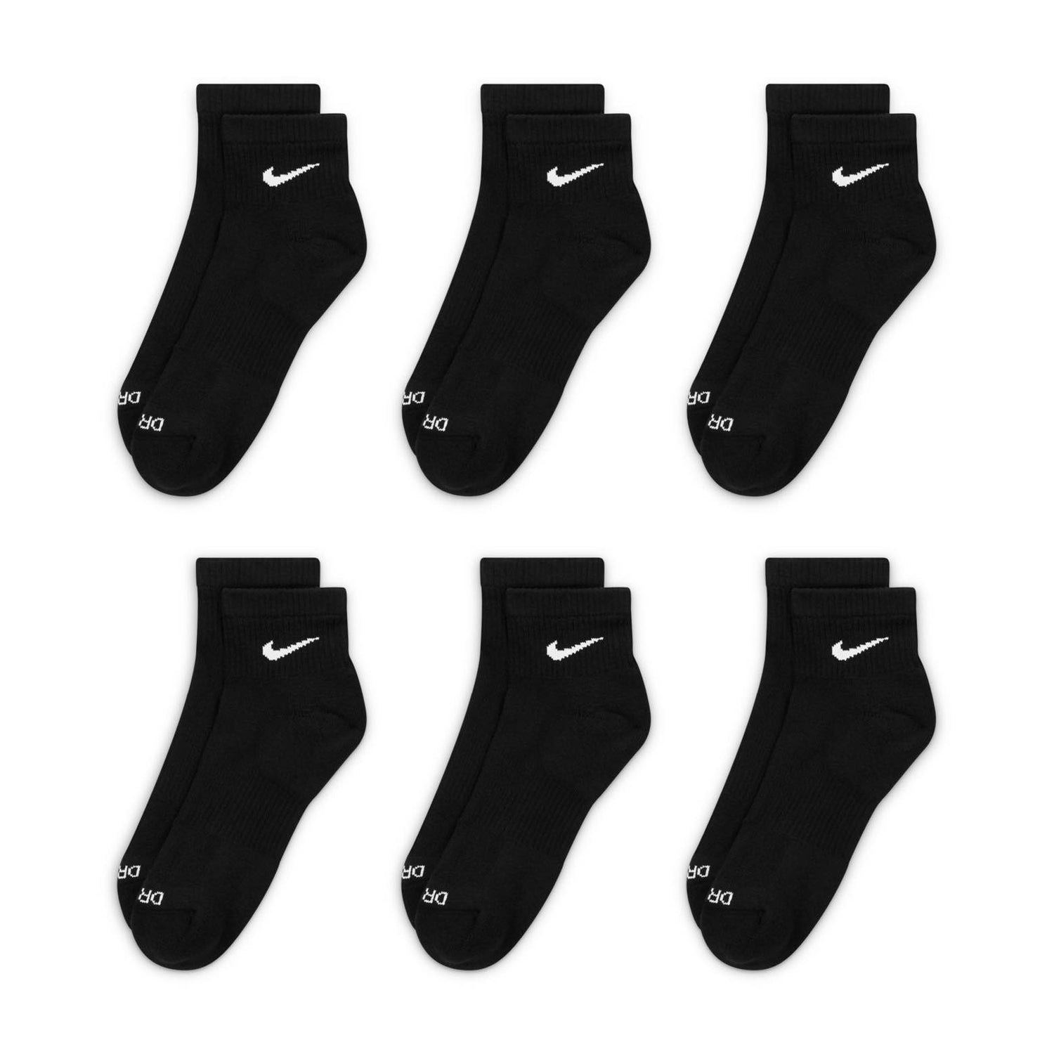 Nike Everyday Plus Cushioned Training Ankle Socks showing advanced cushioning and breathable design.