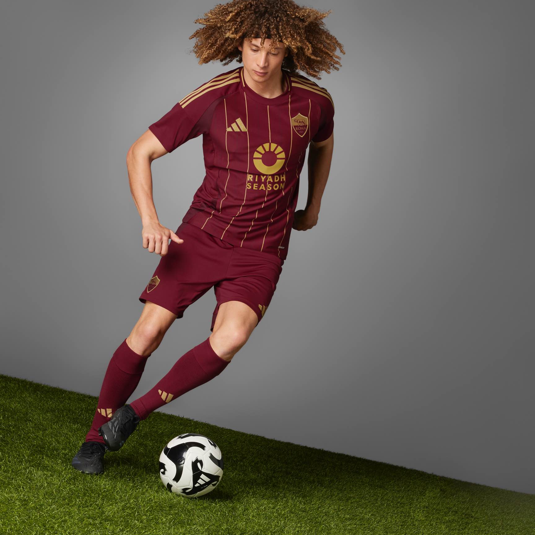 AS Roma 24/25 Home Soccer Jersey