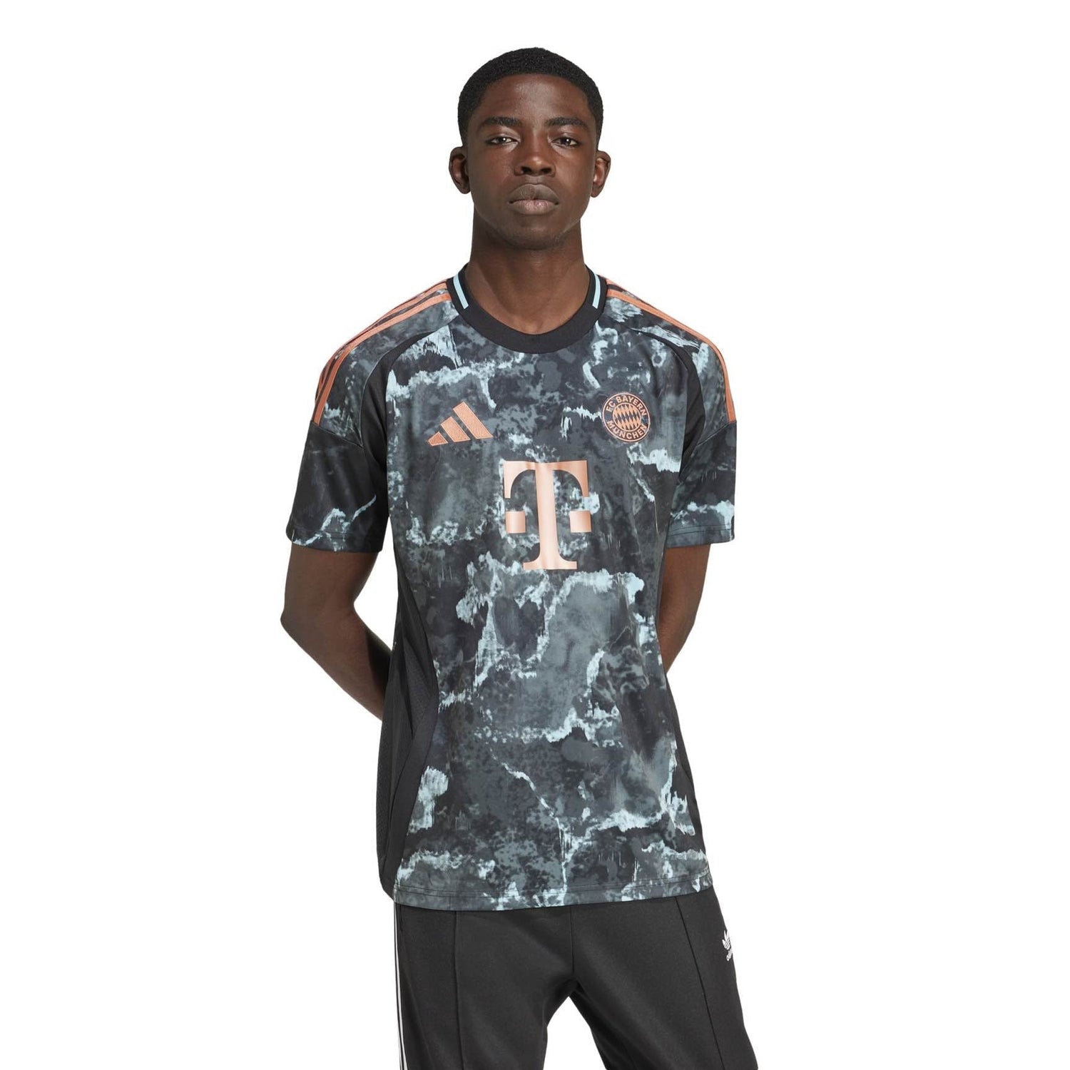 FC Bayern 24/25 Away Jersey Licensed Jerseys adidas 